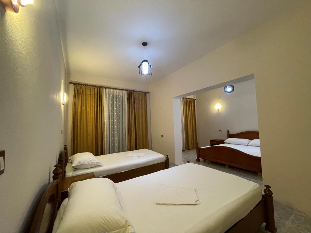 Hotel Belvedere Pogradec Buitenkant foto