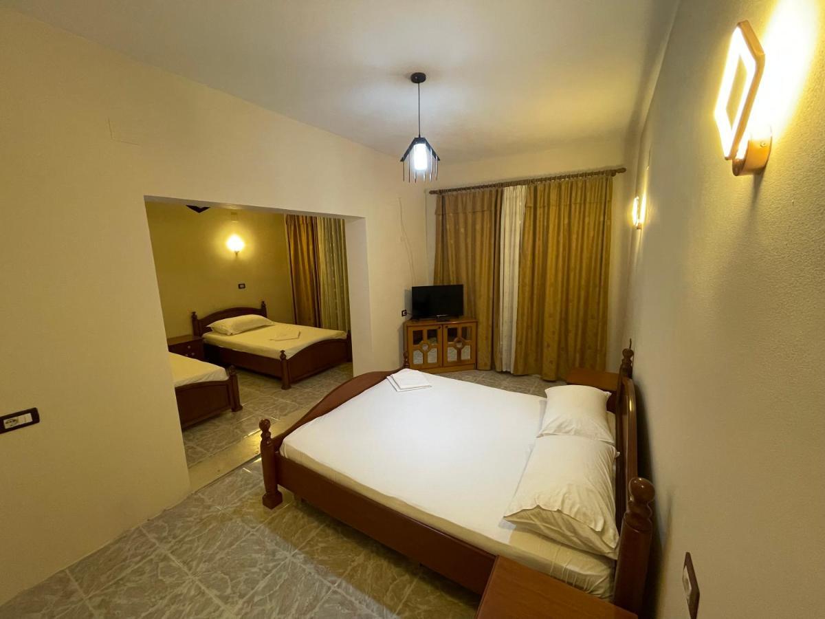 Hotel Belvedere Pogradec Buitenkant foto