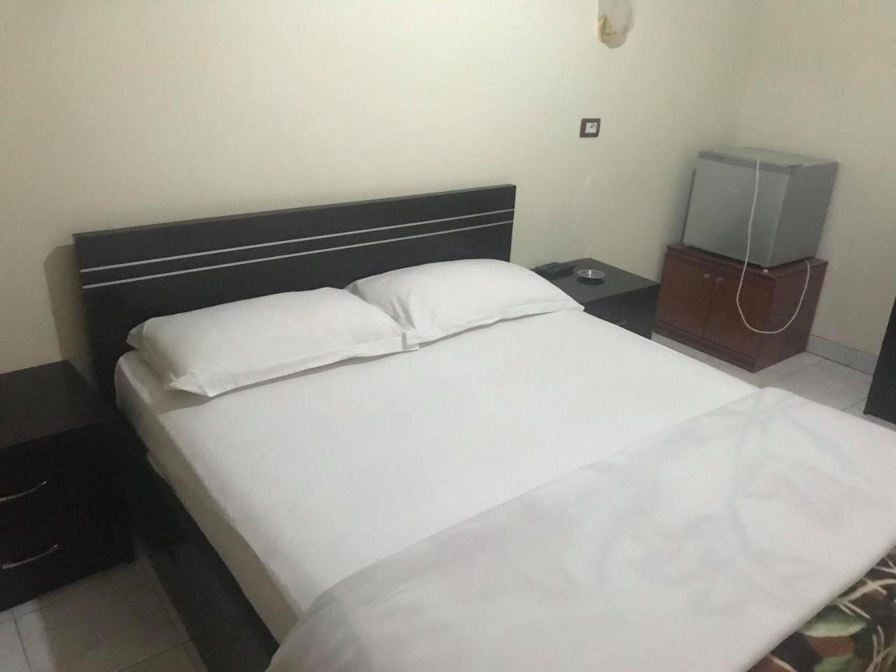 Hotel Belvedere Pogradec Buitenkant foto